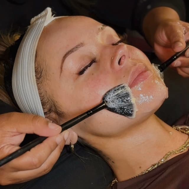 Glow Getter Membership at The Beauty Mark in Crest Hill, IL